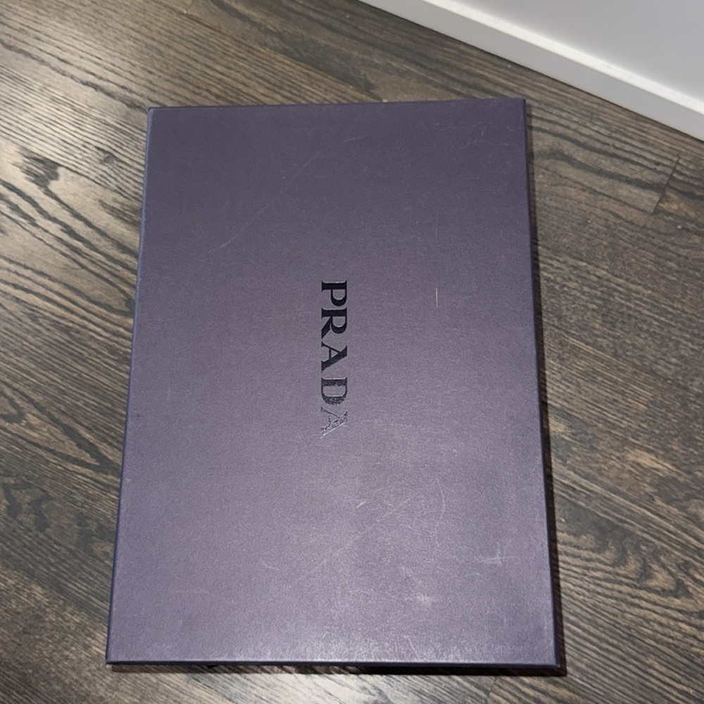 Prada Calzature Uomo Sneaker-4E3486–Authentic-EUC - Picture 13 of 13